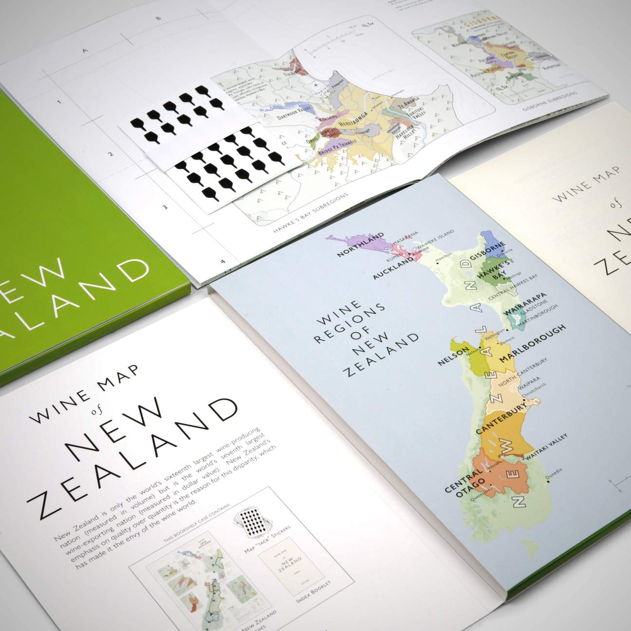 Bookshelf Wine Map New Zealand Le Club Des Vins International   Wine Map Of New Zealand Bookshelf Edition Open 